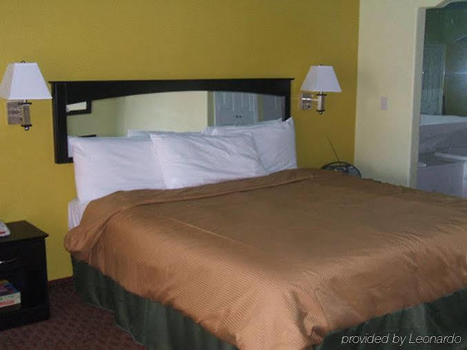 Scottish Inns & Suites Timber Creek, Houston, Tx Barker Стая снимка